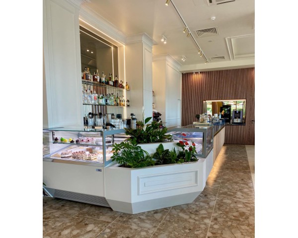 Admiral Golden Sands Viennese Patisserie