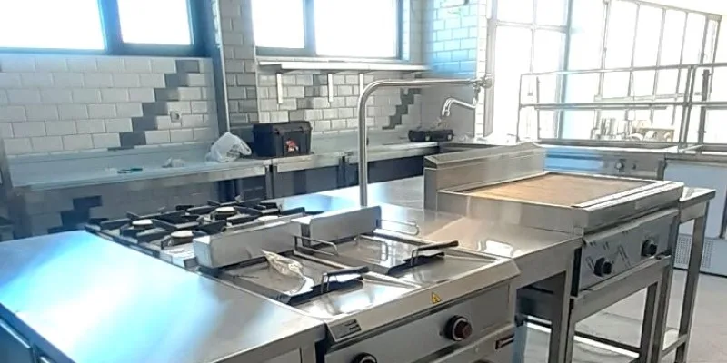 Столова Билдинг Трейд