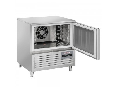Шоков охладител и замразител 5 тави 1/1GN или 600/400 WR-5G5P-RC
