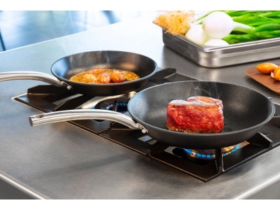 Fry pan cast steel with ILAG nonstick coating Pujadas 169030 Ф30 Fry pan cast steel with ILAG nonstick coating Pujadas 169030 Ф30